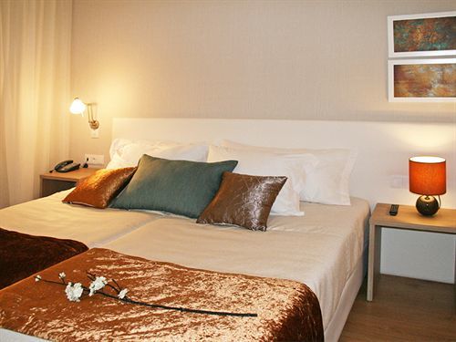 Lam Hotel Villa Aljustrel 3*